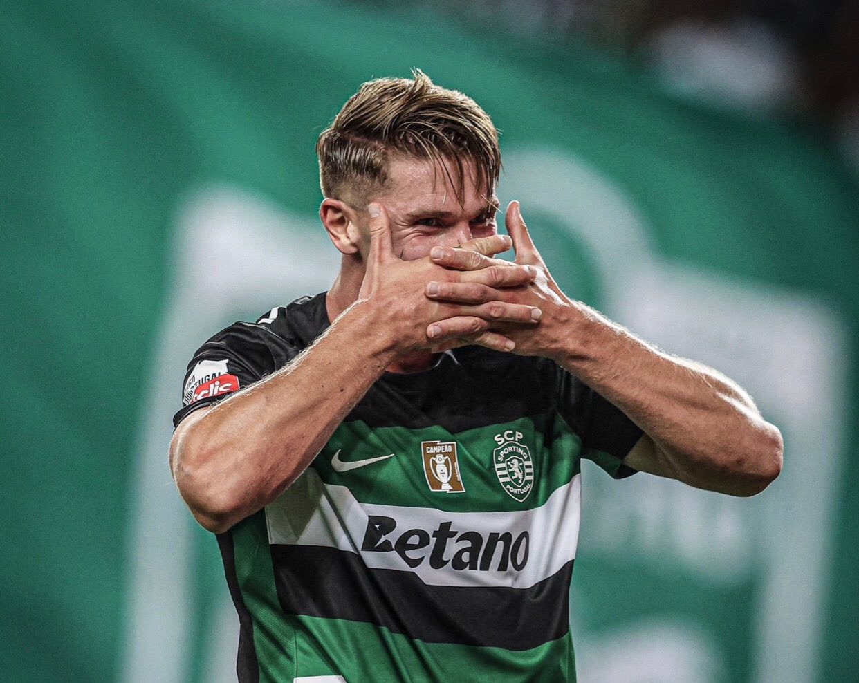 罗马诺：哲凯赖什今夏离开葡体基本已成定局，转会费6500万欧左右