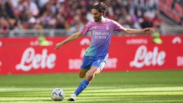 1712423590917045635.jpg adli.jpg